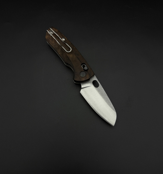 yandan çekme kilit mekanizmalı Kemer klipsli ceviz ağacı kabze 41 16 Çelik tanto model çakı